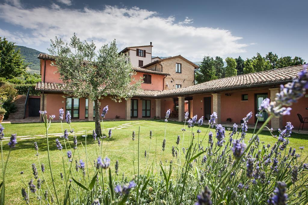 Country House Poggio Fiorito Assisi Exterior photo