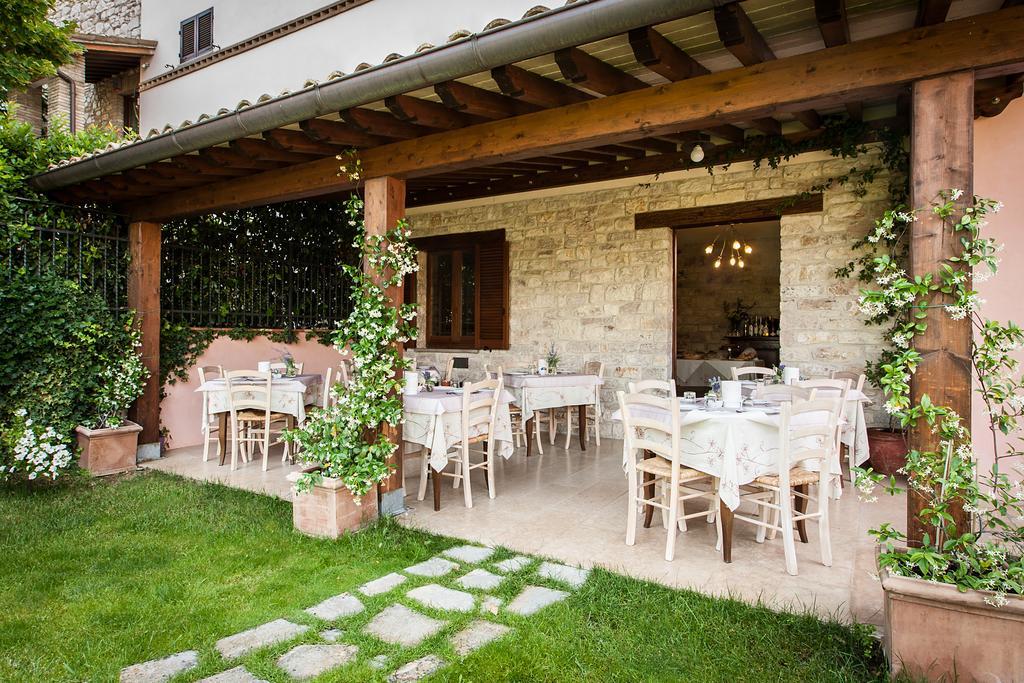 Country House Poggio Fiorito Assisi Exterior photo